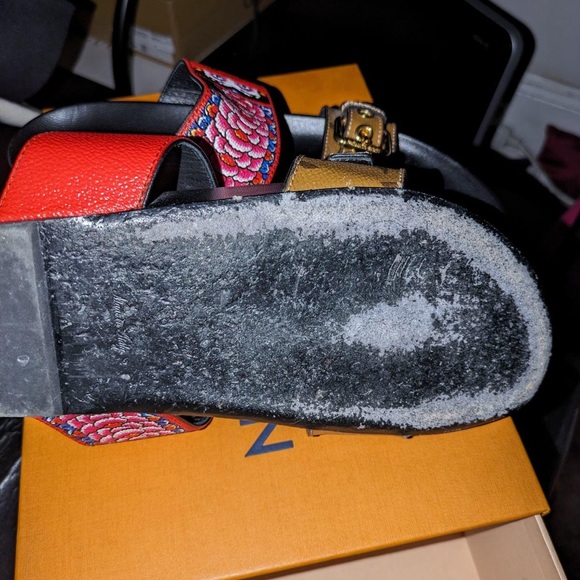 Louis Vuitton Women’s Slides - Picture 2 of 5